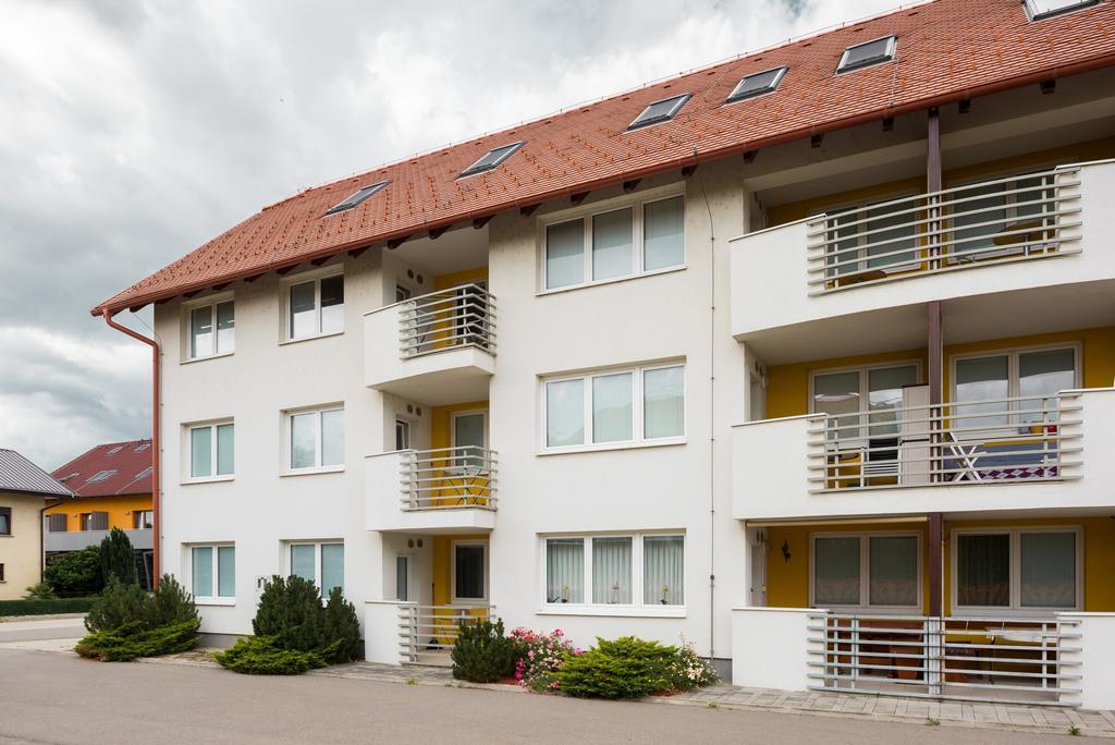 Apartments Moravske-Toplice Buitenkant foto